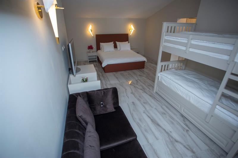 Downtown Hotel Batumi Esterno foto